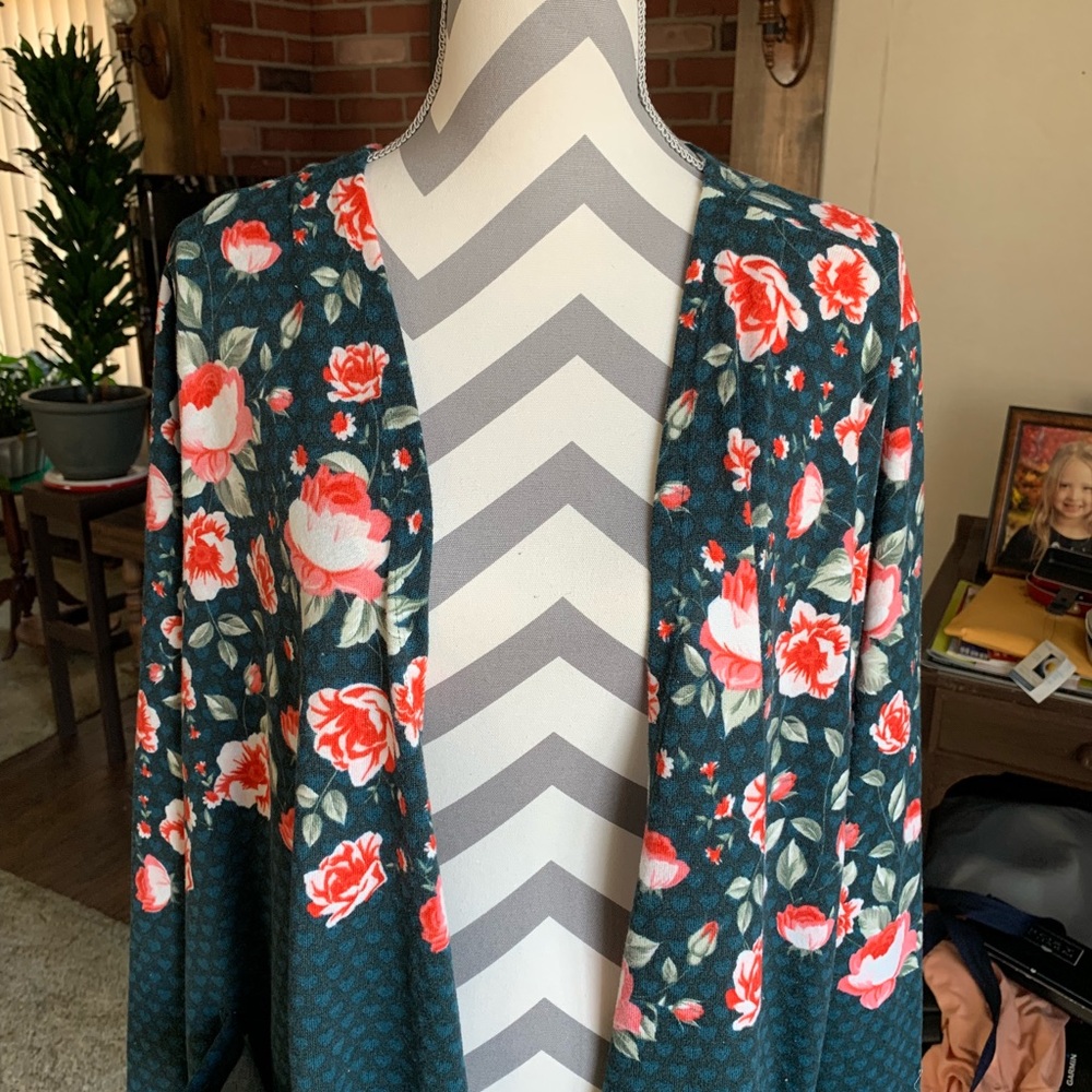 LuLaRoe | Caroline
